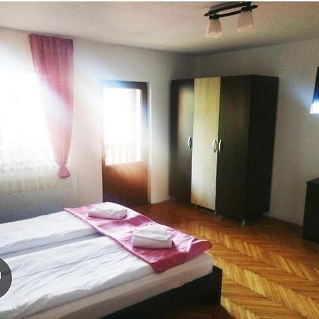 Vila Bianca Buşteni Esterno foto