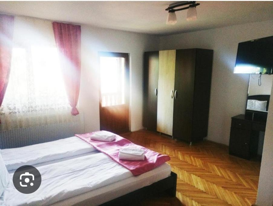 Vila Bianca Buşteni Esterno foto